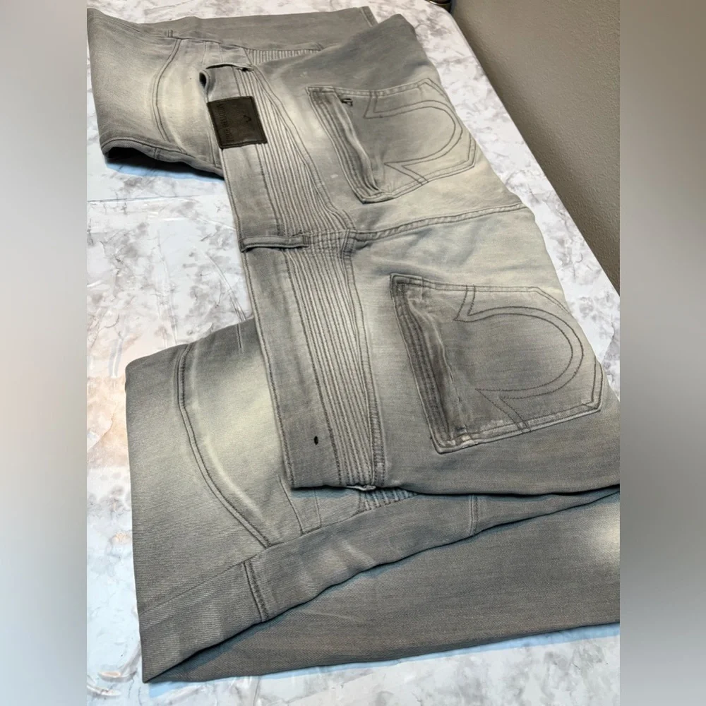 Vintage True religion Rocco moto men’s jeans size 36 X. 30